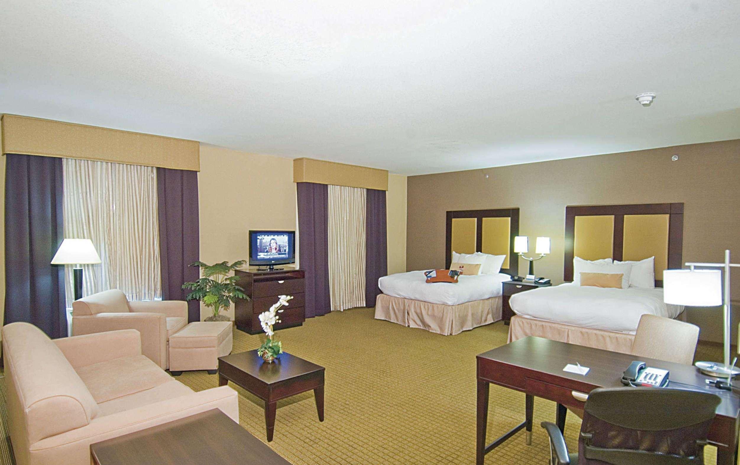 Hampton Inn & Suites Декейтер Экстерьер фото