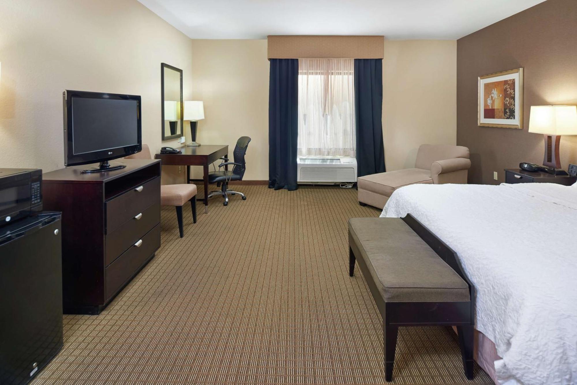 Hampton Inn & Suites Декейтер Экстерьер фото