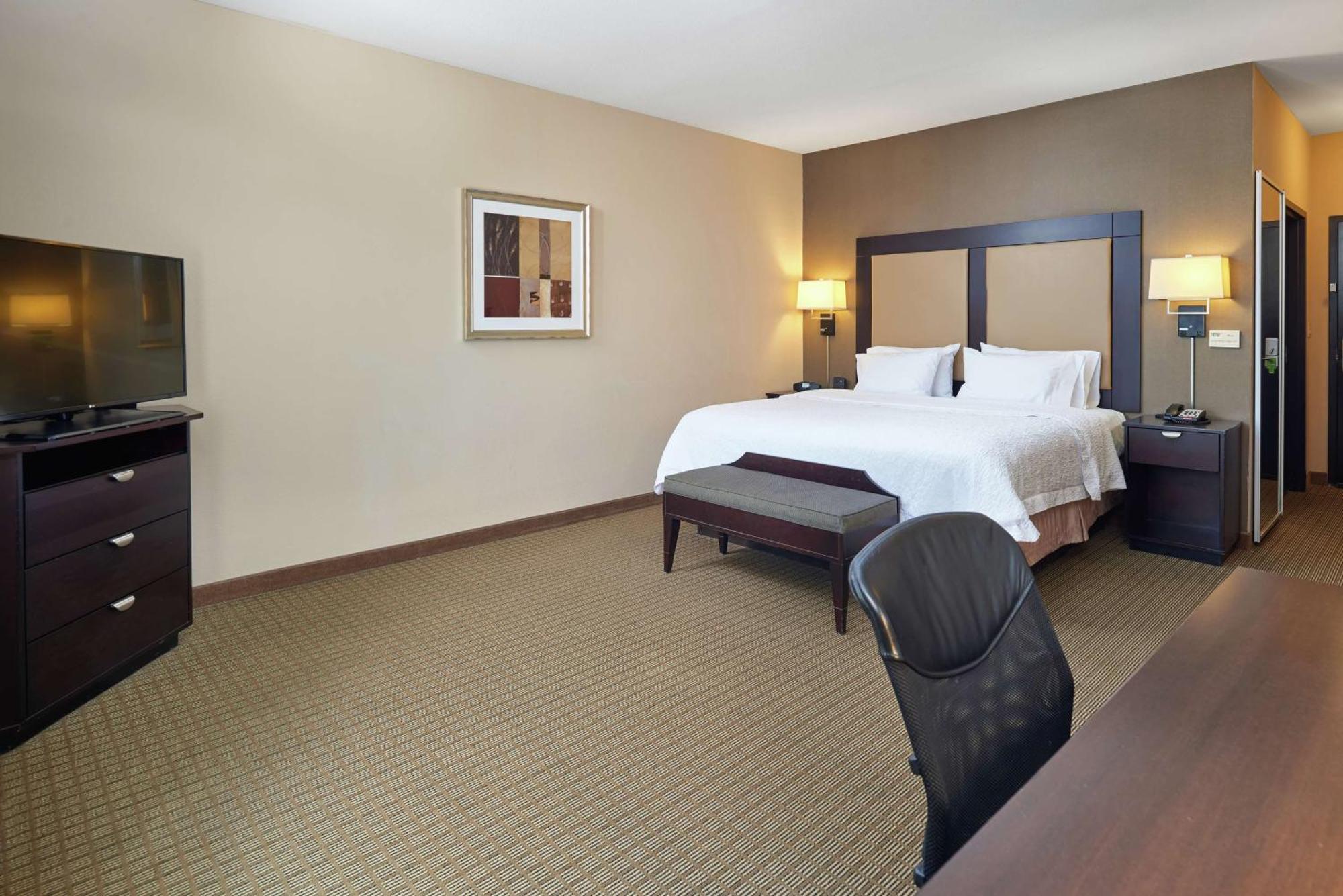 Hampton Inn & Suites Декейтер Экстерьер фото