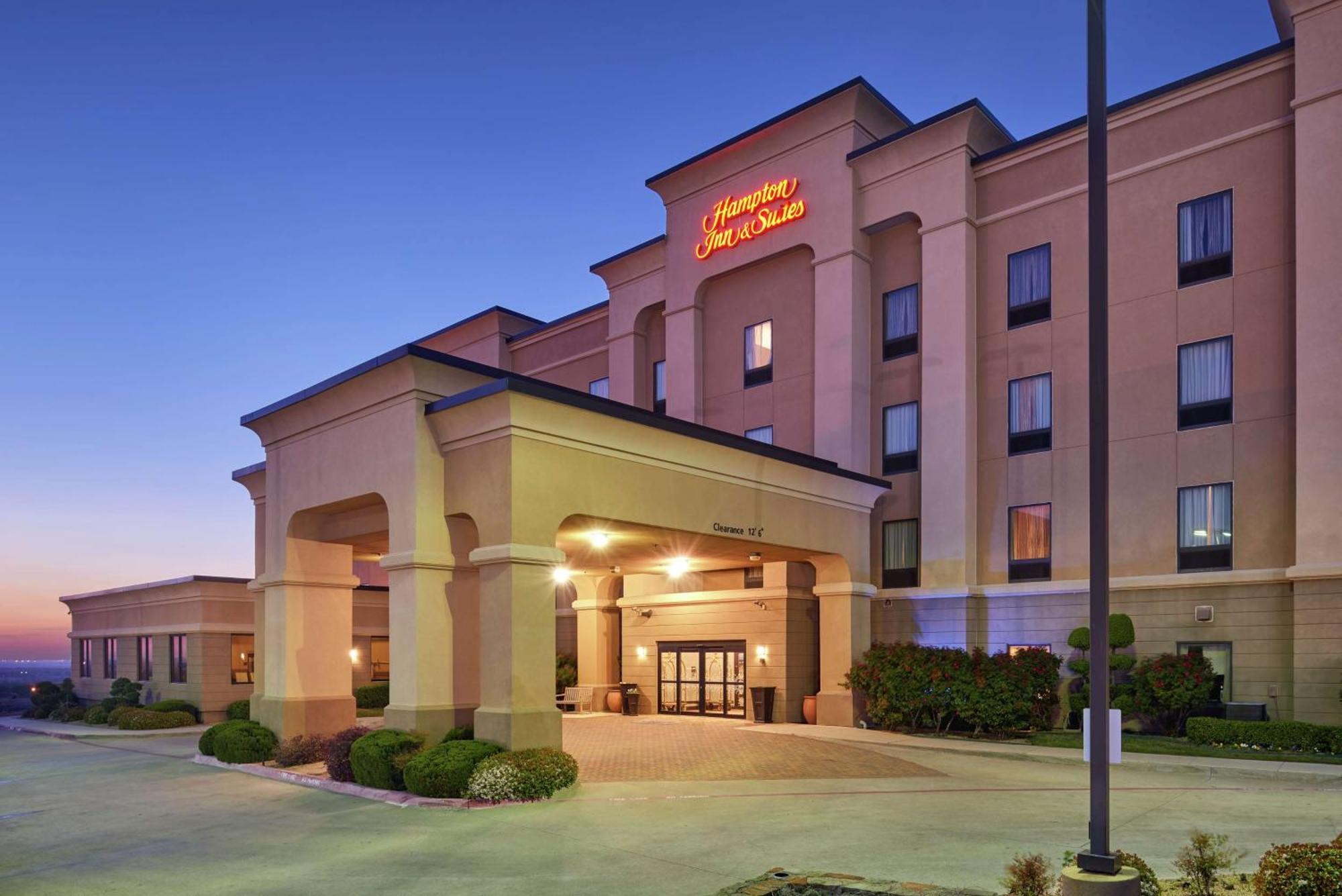 Hampton Inn & Suites Декейтер Экстерьер фото